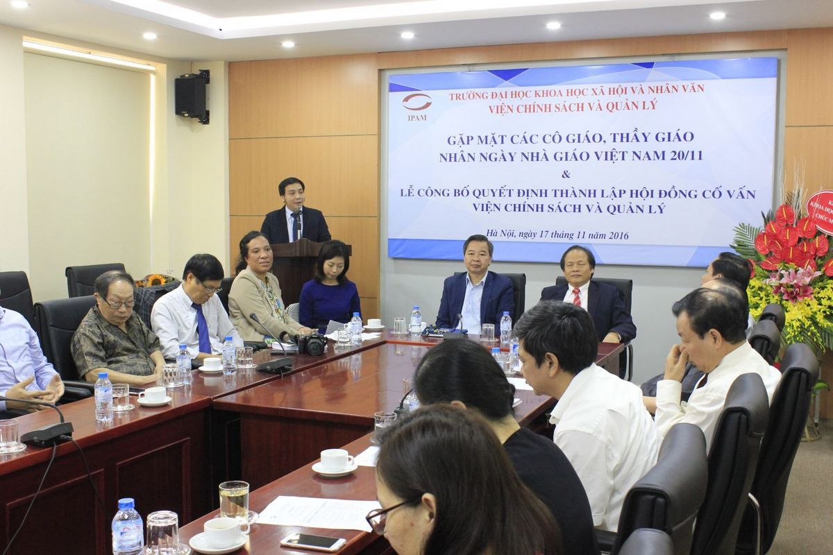 Gặp mặt các thầy cô giáo nhân ngày 20/11 & Lễ Công bố quyết định thành lập Hội đồng cố vấn