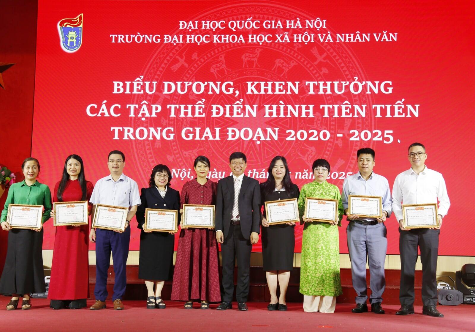 Hội nghị điển hình tiên tiến cấp trường: Tôn vinh những tập thể, cá nhân có thành tích xuất sắc trong giai đoạn 2020-2025